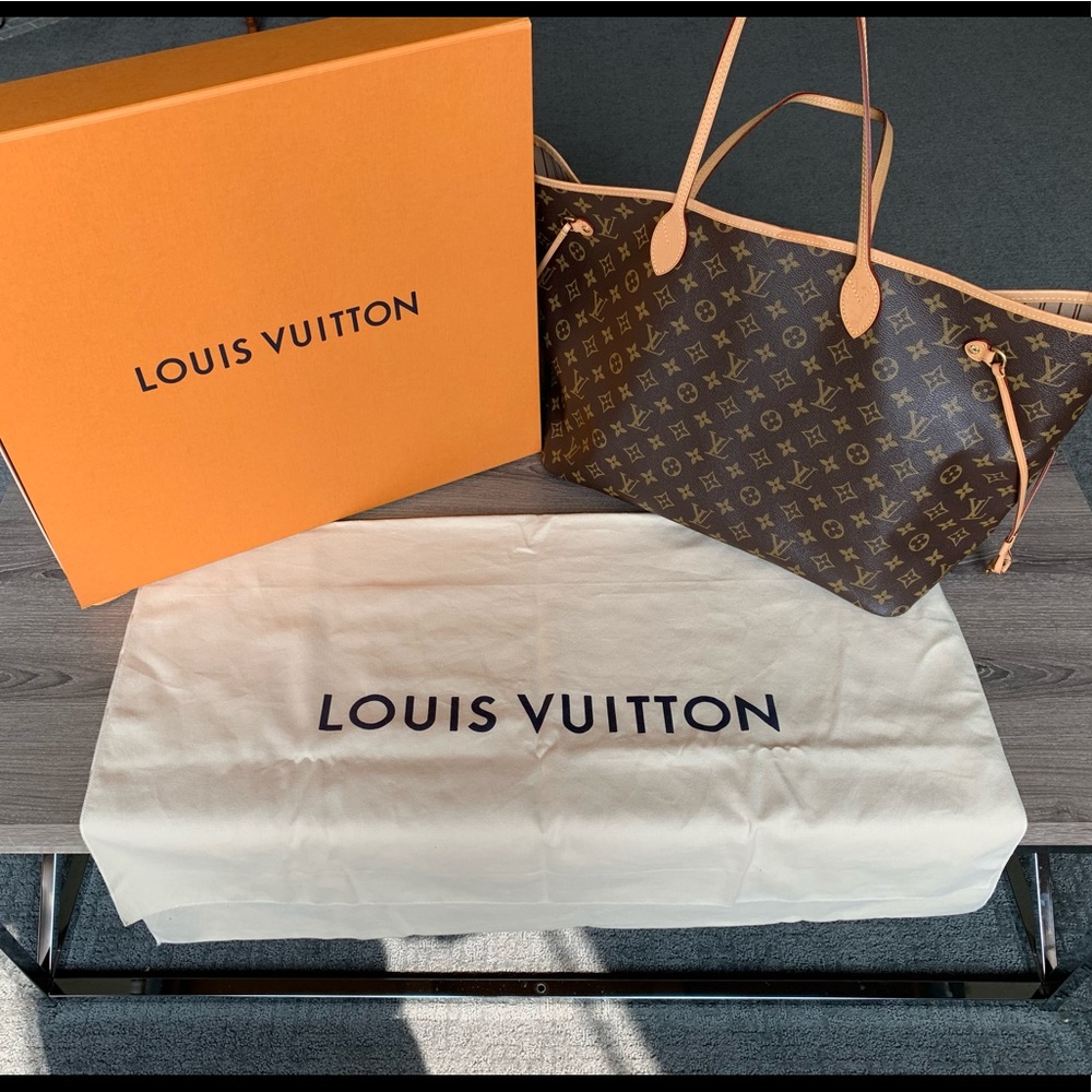 Louis Vuitton classic logo tote bag.